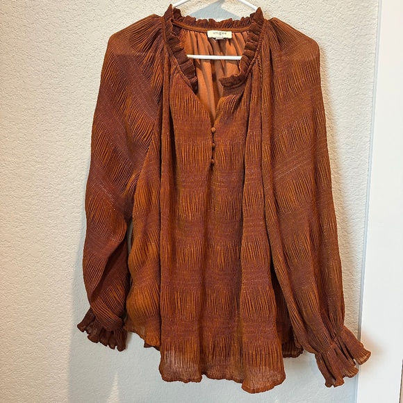 Umgee Copper Brown Metallic Accordion Pleat Boho Blouse - Size L - EUC - Picture 1 of 8
